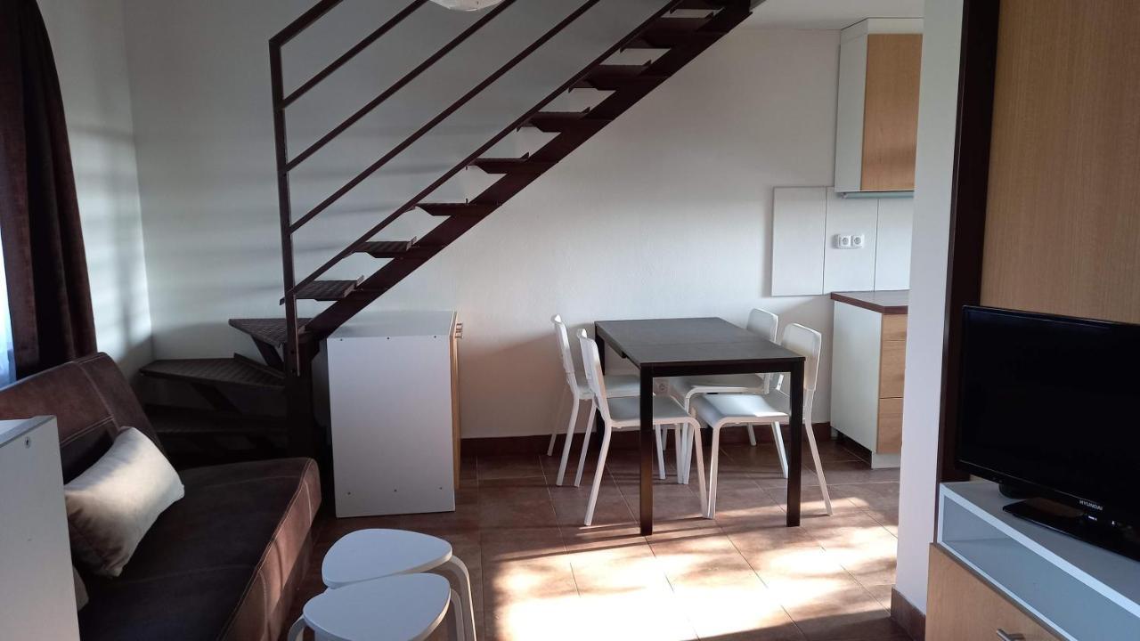 Apartmany Vinarstvi Klucov Lstibor Екстериор снимка