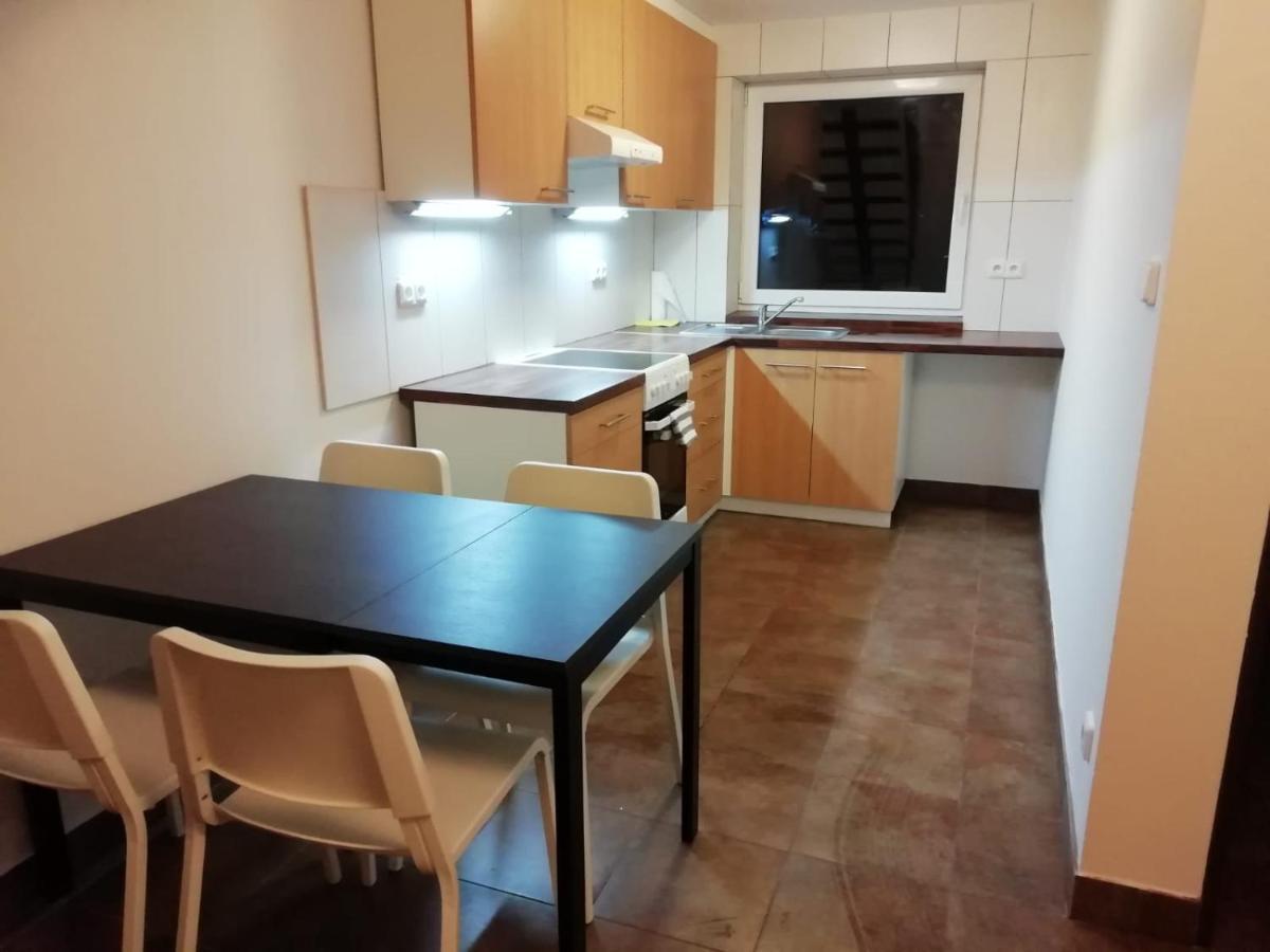 Apartmany Vinarstvi Klucov Lstibor Екстериор снимка