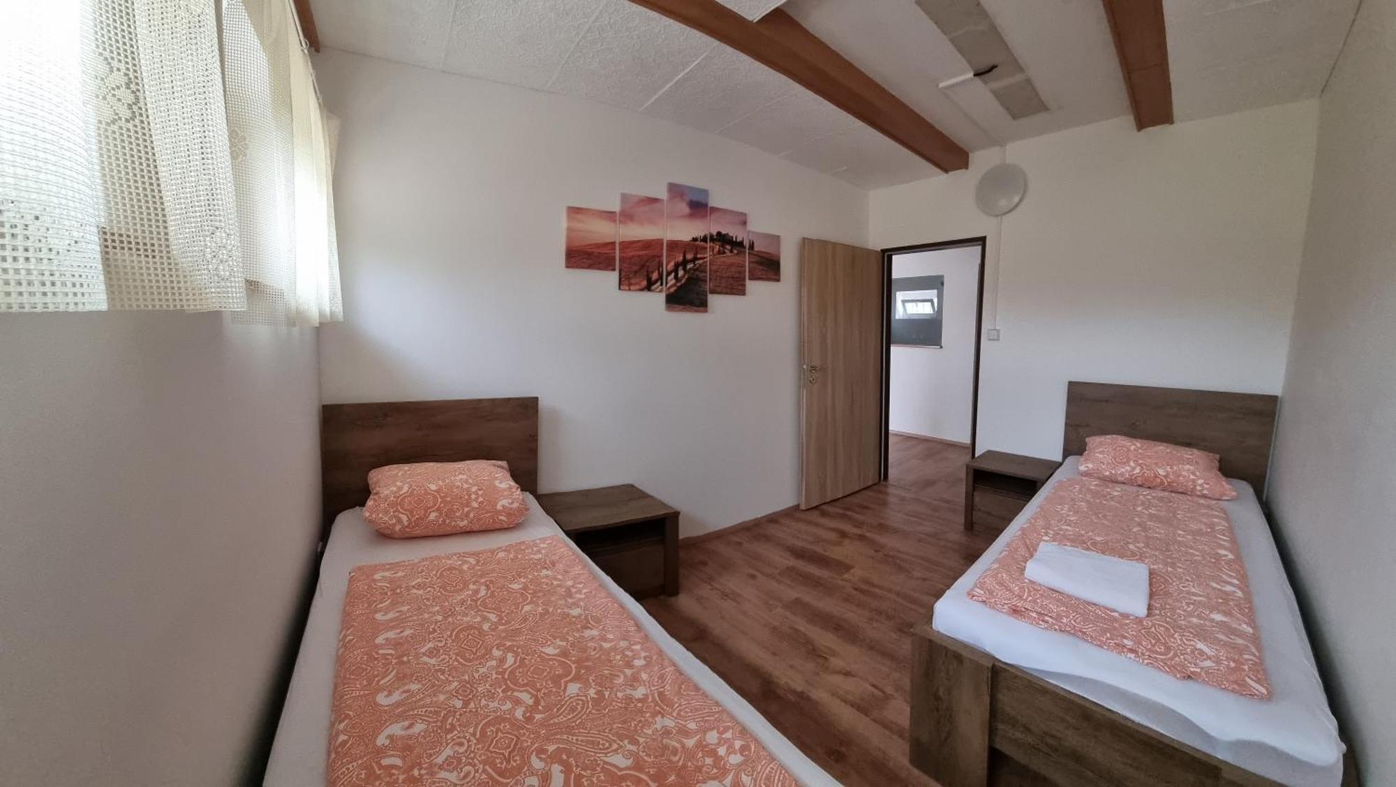 Apartmany Vinarstvi Klucov Lstibor Екстериор снимка