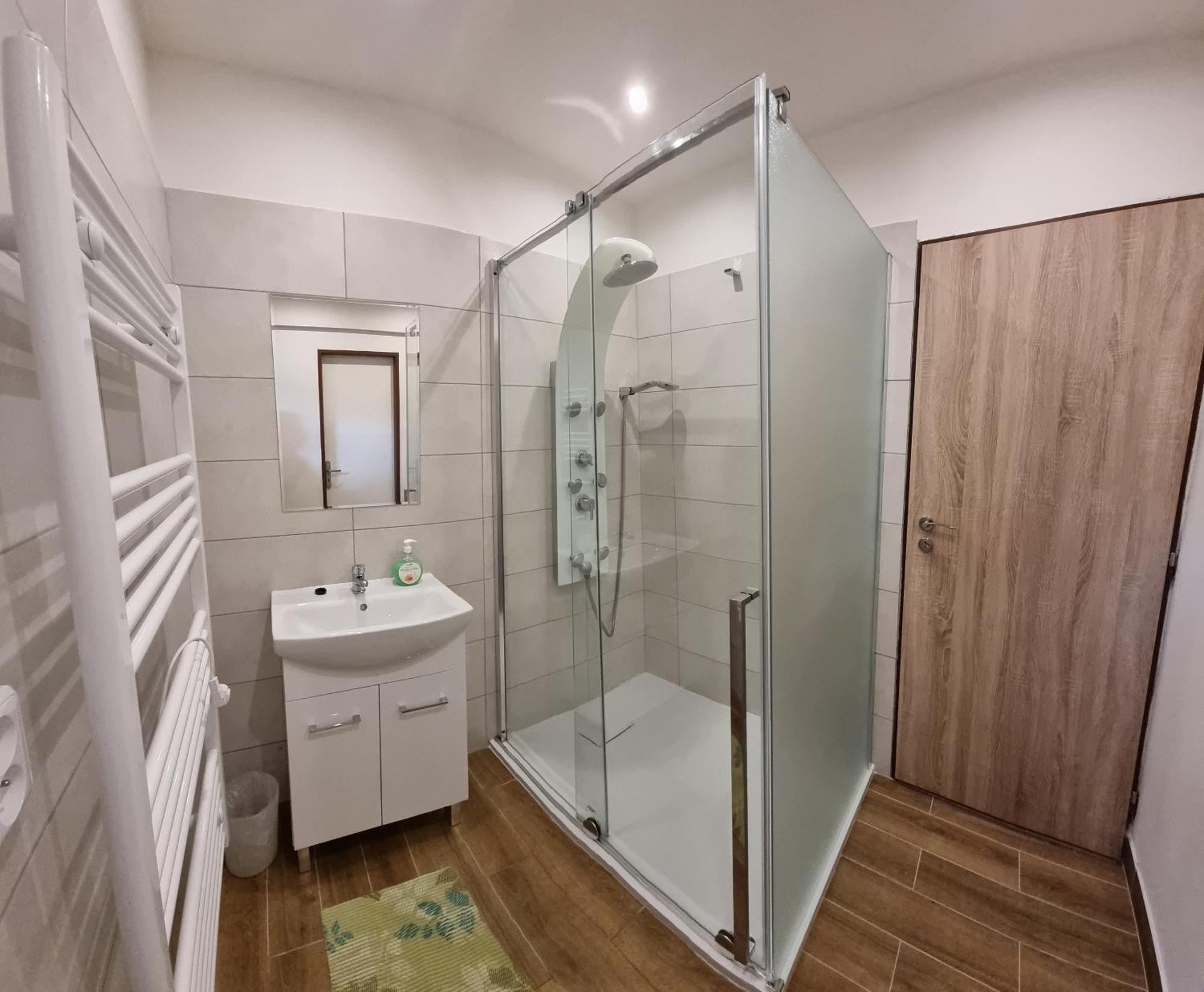 Apartmany Vinarstvi Klucov Lstibor Екстериор снимка